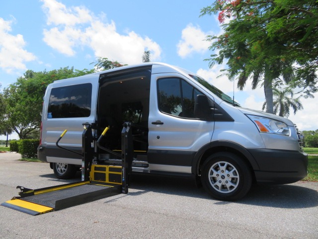 2015 Ford Transit 350 Wagon Low Roof XLT Handicap Wheelchair Conversion Van