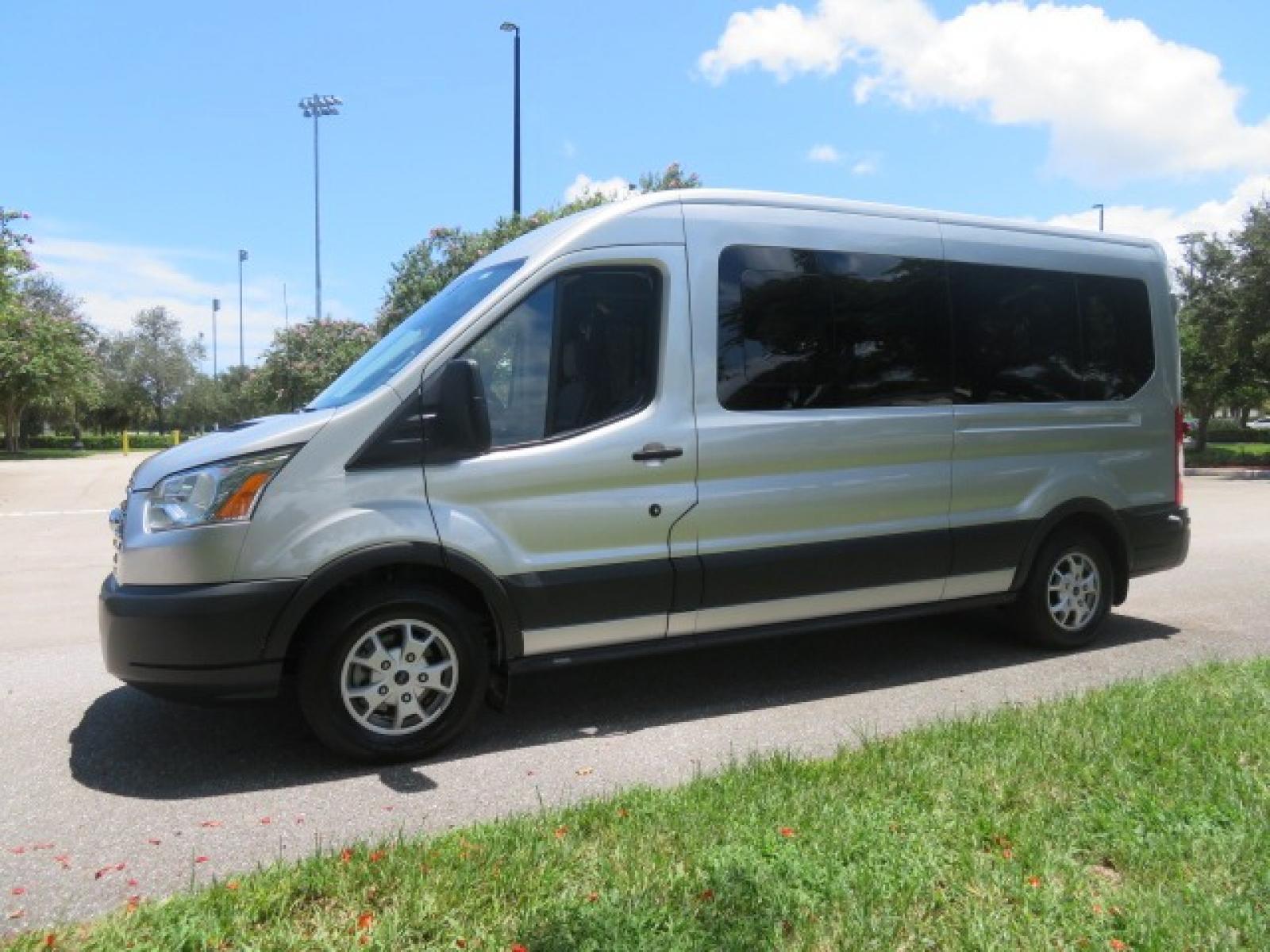 2015 Silver Ford Transit 350 Wagon Low Roof XL 60/40 Pass. 148-in. WB (1FBAX2CM3FK) with an 3.7L V6 DOHC 24V engine, 6-Speed Automatic transmission, located at 4301 Oak Circle #19, Boca Raton, FL, 33431, (954) 561-2499, 26.388861, -80.084038 - Photo #12