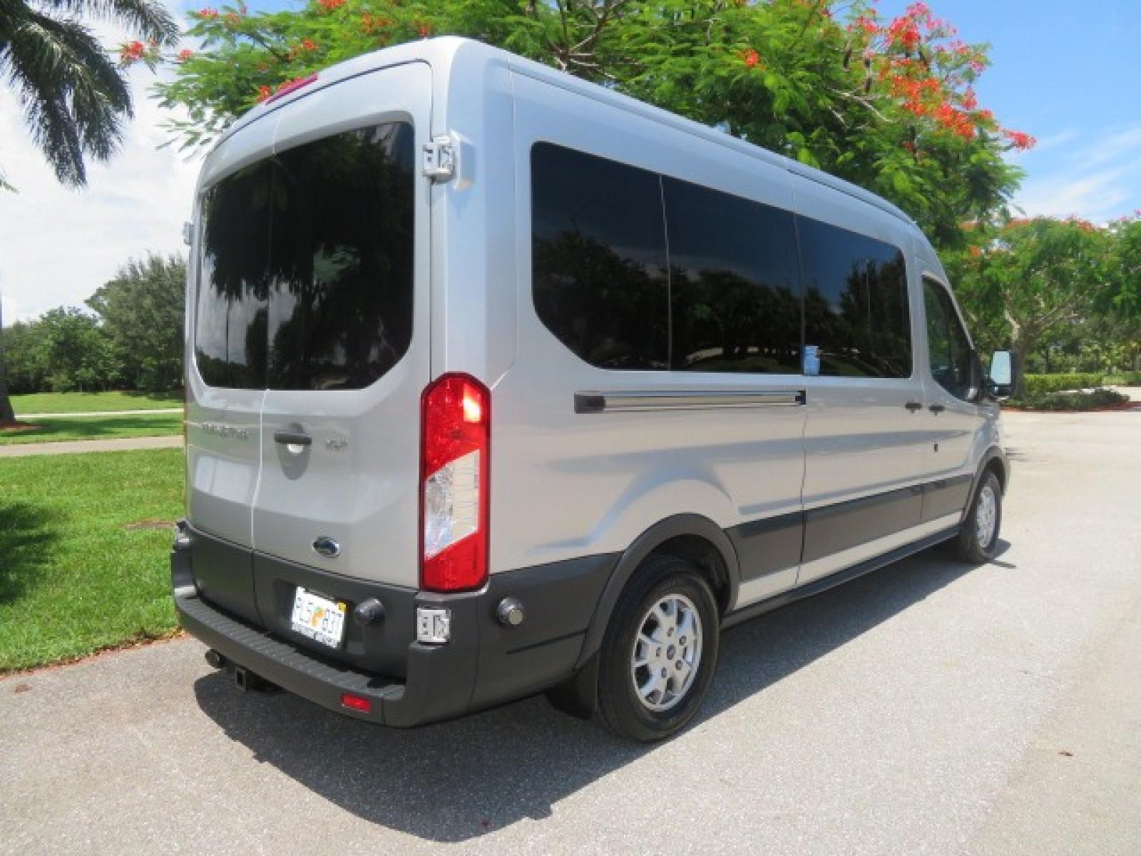 2015 Silver Ford Transit 350 Wagon Low Roof XL 60/40 Pass. 148-in. WB (1FBAX2CM3FK) with an 3.7L V6 DOHC 24V engine, 6-Speed Automatic transmission, located at 4301 Oak Circle #19, Boca Raton, FL, 33431, (954) 561-2499, 26.388861, -80.084038 - Photo #16