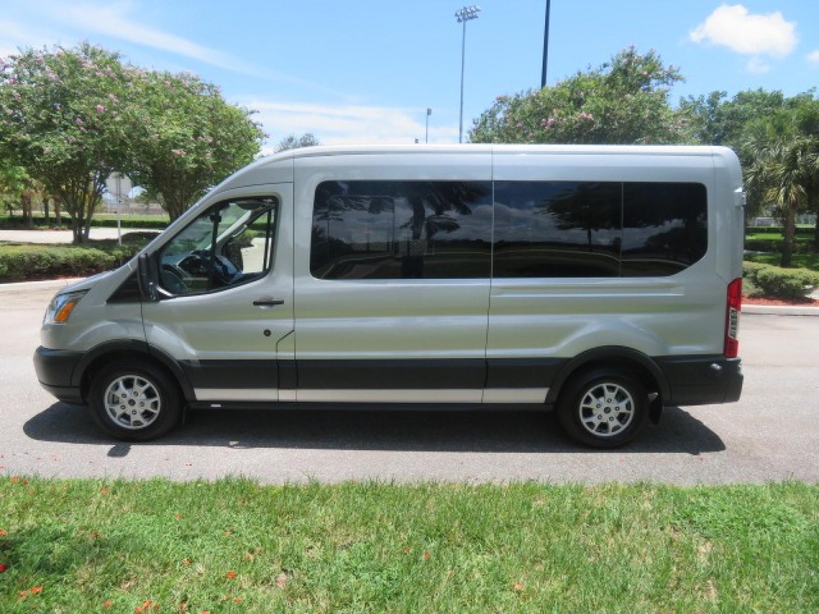 2015 Silver Ford Transit 350 Wagon Low Roof XL 60/40 Pass. 148-in. WB (1FBAX2CM3FK) with an 3.7L V6 DOHC 24V engine, 6-Speed Automatic transmission, located at 4301 Oak Circle #19, Boca Raton, FL, 33431, (954) 561-2499, 26.388861, -80.084038 - Photo #22