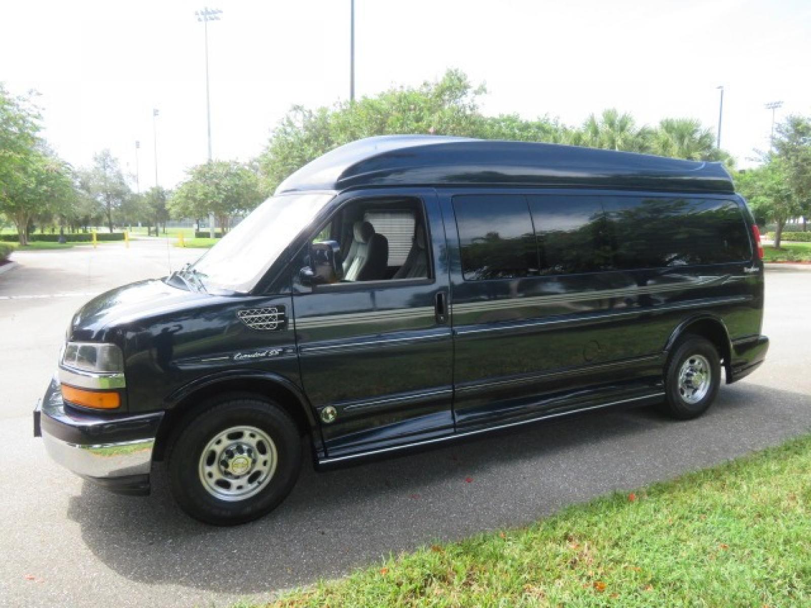 2012 Dark Blue /GRAY Chevrolet Express G2500 3LT RV (1GBWGLCG1C1) with an 6.0L V8 OHV 16V FFV engine, 6-Speed Automatic transmission, located at 4301 Oak Circle #19, Boca Raton, FL, 33431, (954) 561-2499, 26.388861, -80.084038 - You are looking at a Gorgeous 2012 Chevy Express Extended 2500 Handicap Wheelchair Conversion Van Explorer High Top Conversion with 47K Original Miles, Raised Side Entry Doors, Braun Side Wheelchair Lift with Wire Pendant Controls, Tie Down System, Plush Interior, Heated Seats, Back Up Camera, Rear - Photo #24