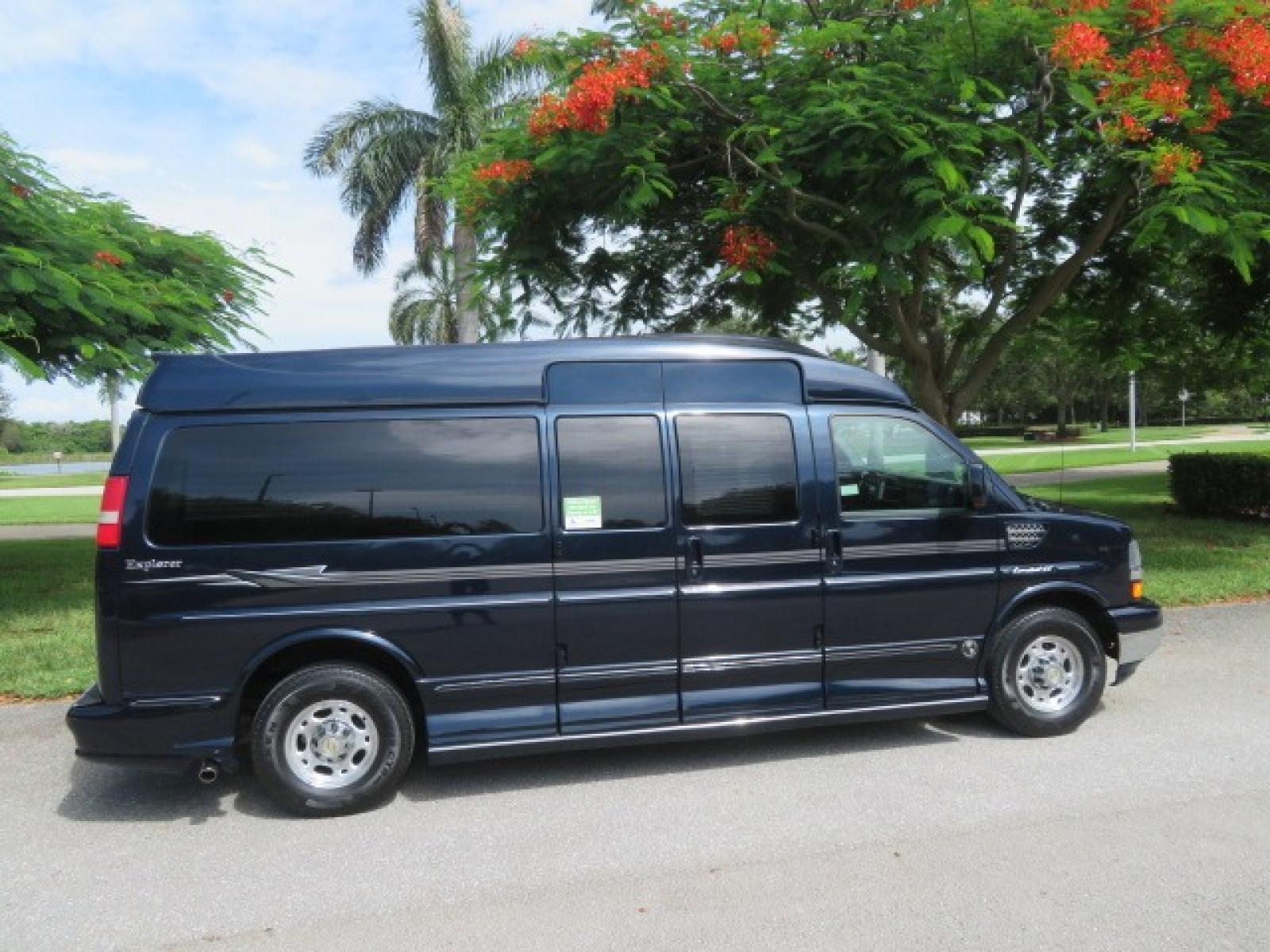 2012 Dark Blue /GRAY Chevrolet Express G2500 3LT RV (1GBWGLCG1C1) with an 6.0L V8 OHV 16V FFV engine, 6-Speed Automatic transmission, located at 4301 Oak Circle #19, Boca Raton, FL, 33431, (954) 561-2499, 26.388861, -80.084038 - You are looking at a Gorgeous 2012 Chevy Express Extended 2500 Handicap Wheelchair Conversion Van Explorer High Top Conversion with 47K Original Miles, Raised Side Entry Doors, Braun Side Wheelchair Lift with Wire Pendant Controls, Tie Down System, Plush Interior, Heated Seats, Back Up Camera, Rear - Photo #29