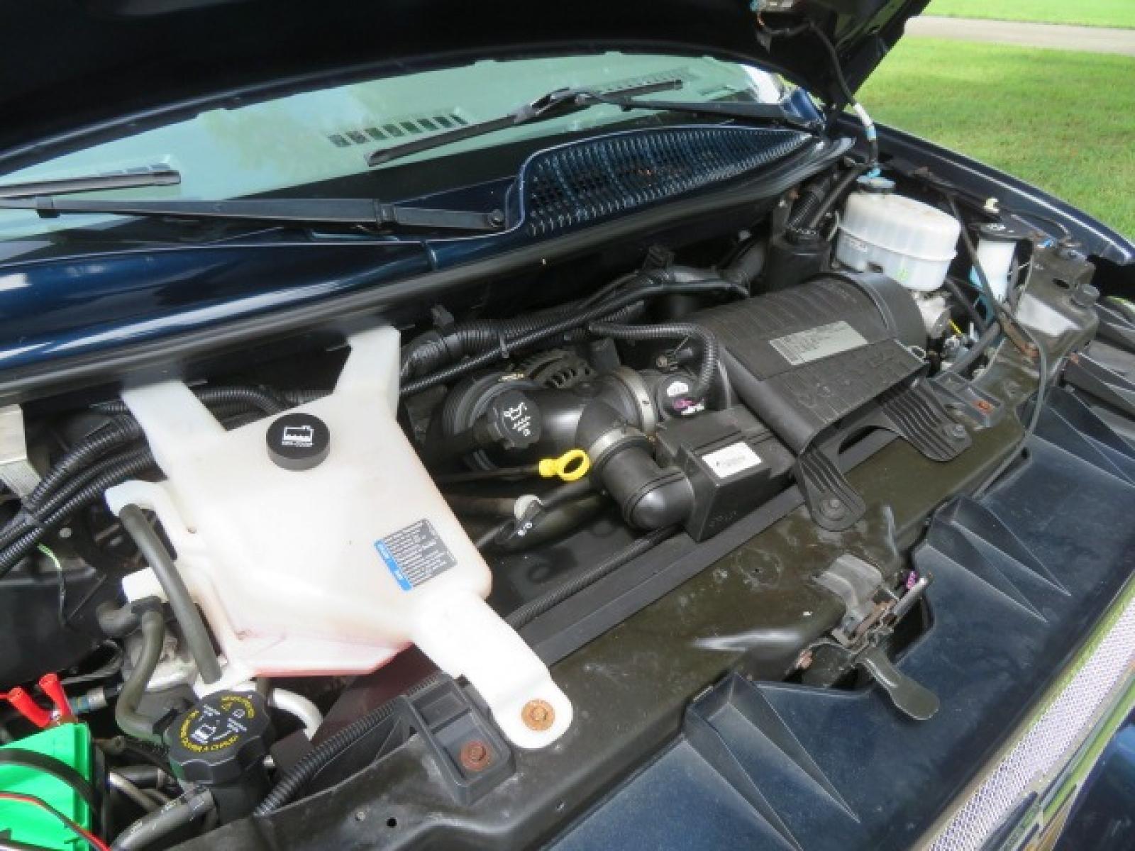 2012 Dark Blue /GRAY Chevrolet Express G2500 3LT RV (1GBWGLCG1C1) with an 6.0L V8 OHV 16V FFV engine, 6-Speed Automatic transmission, located at 4301 Oak Circle #19, Boca Raton, FL, 33431, (954) 561-2499, 26.388861, -80.084038 - Photo #98