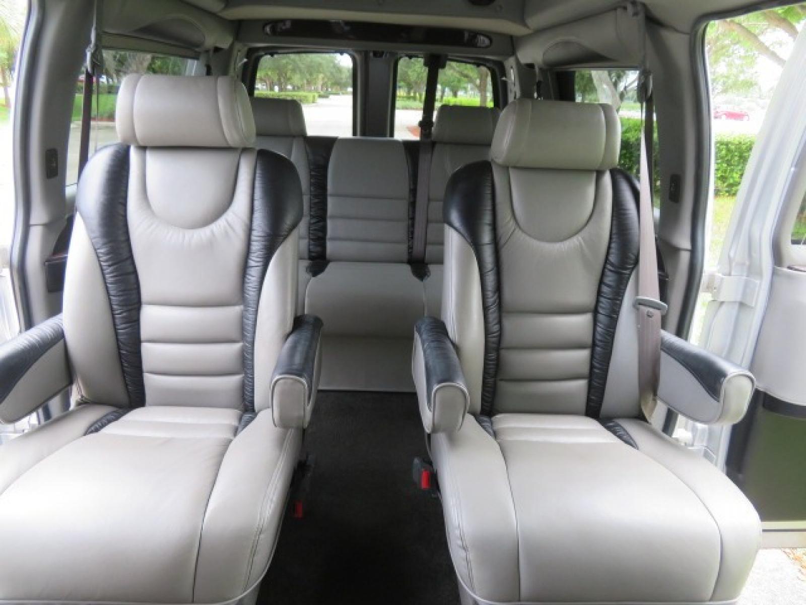 2014 GMC Savana RV G1500 3LT (1GDS8DC48E1) with an 5.3L V8 OHV 16V engine, 4-Speed Automatic transmission, located at 4301 Oak Circle #19, Boca Raton, FL, 33431, (954) 561-2499, 26.388861, -80.084038 - Photo #46