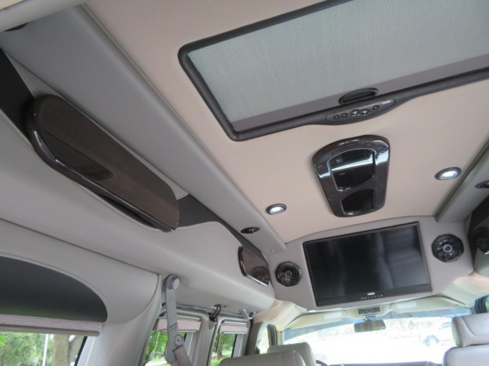 2014 GMC Savana RV G1500 3LT (1GDS8DC48E1) with an 5.3L V8 OHV 16V engine, 4-Speed Automatic transmission, located at 4301 Oak Circle #19, Boca Raton, FL, 33431, (954) 561-2499, 26.388861, -80.084038 - Photo #77