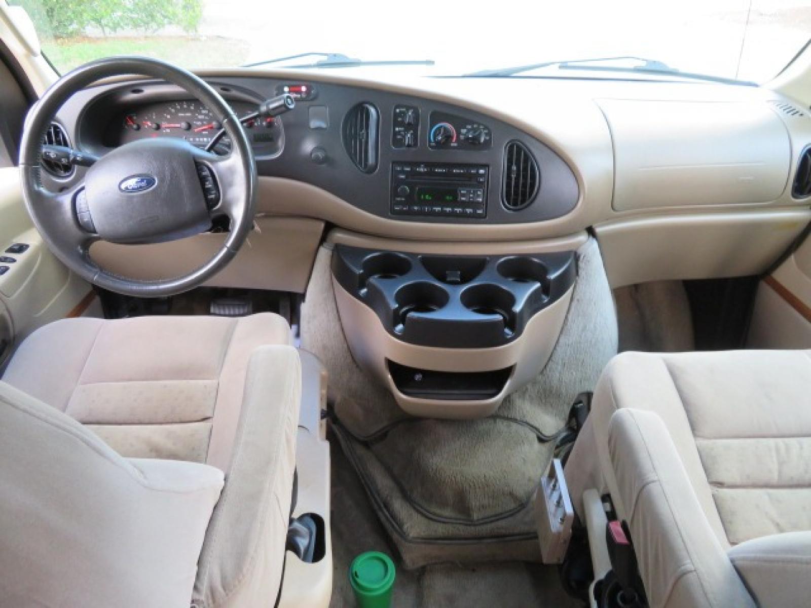 2006 Dark Blue Ford E-Series Van E-250 (1FDNE24L06D) with an 5.4L V8 SOHC 16V engine, 4-Speed Automatic transmission, located at 4301 Oak Circle #19, Boca Raton, FL, 33431, (954) 561-2499, 26.388861, -80.084038 - Photo #66