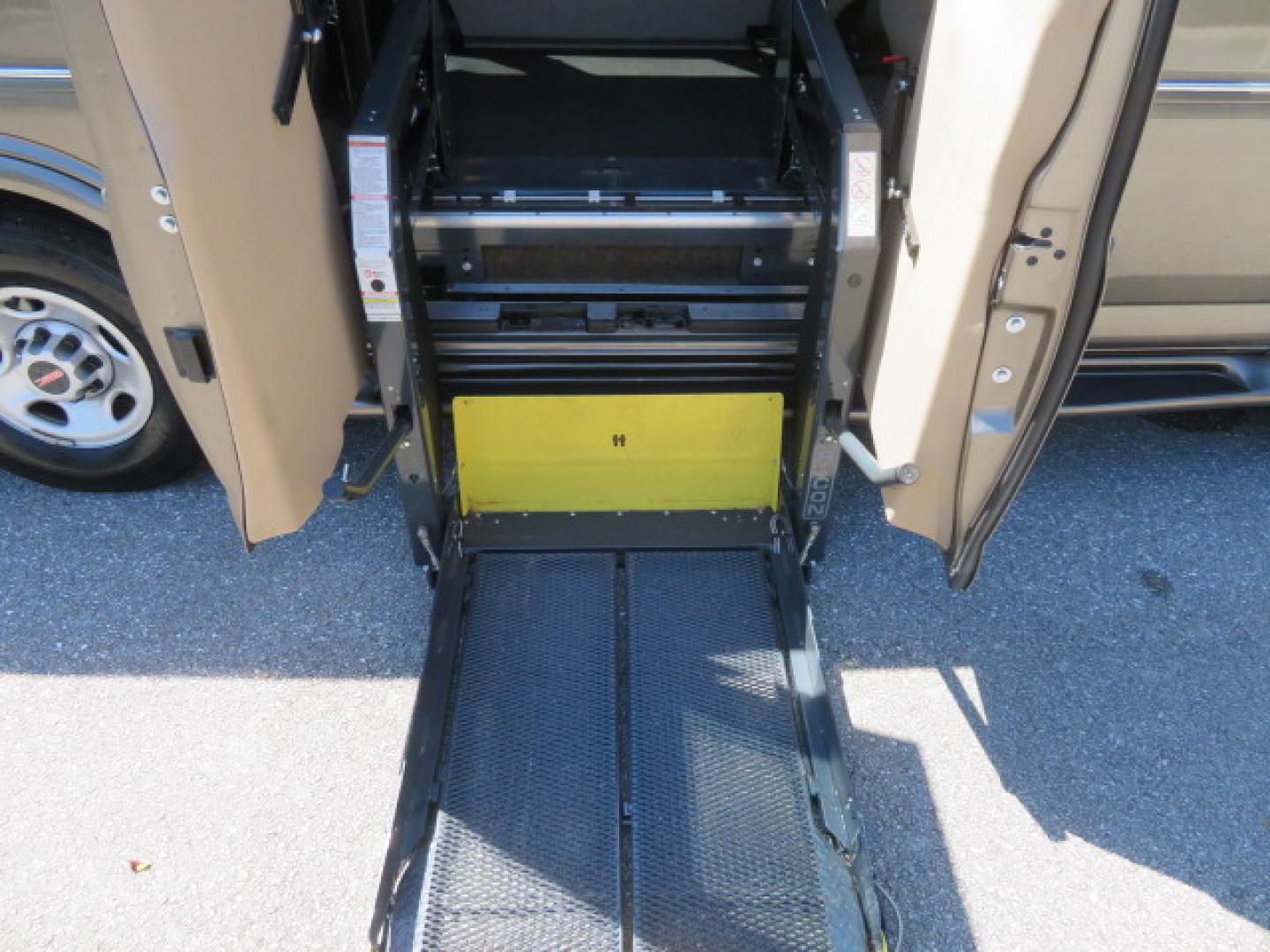 2021 GMC Savana Passenger LS - Photo 56