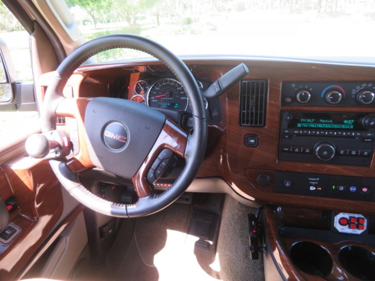 2021 GMC Savana Passenger LS - Photo 69