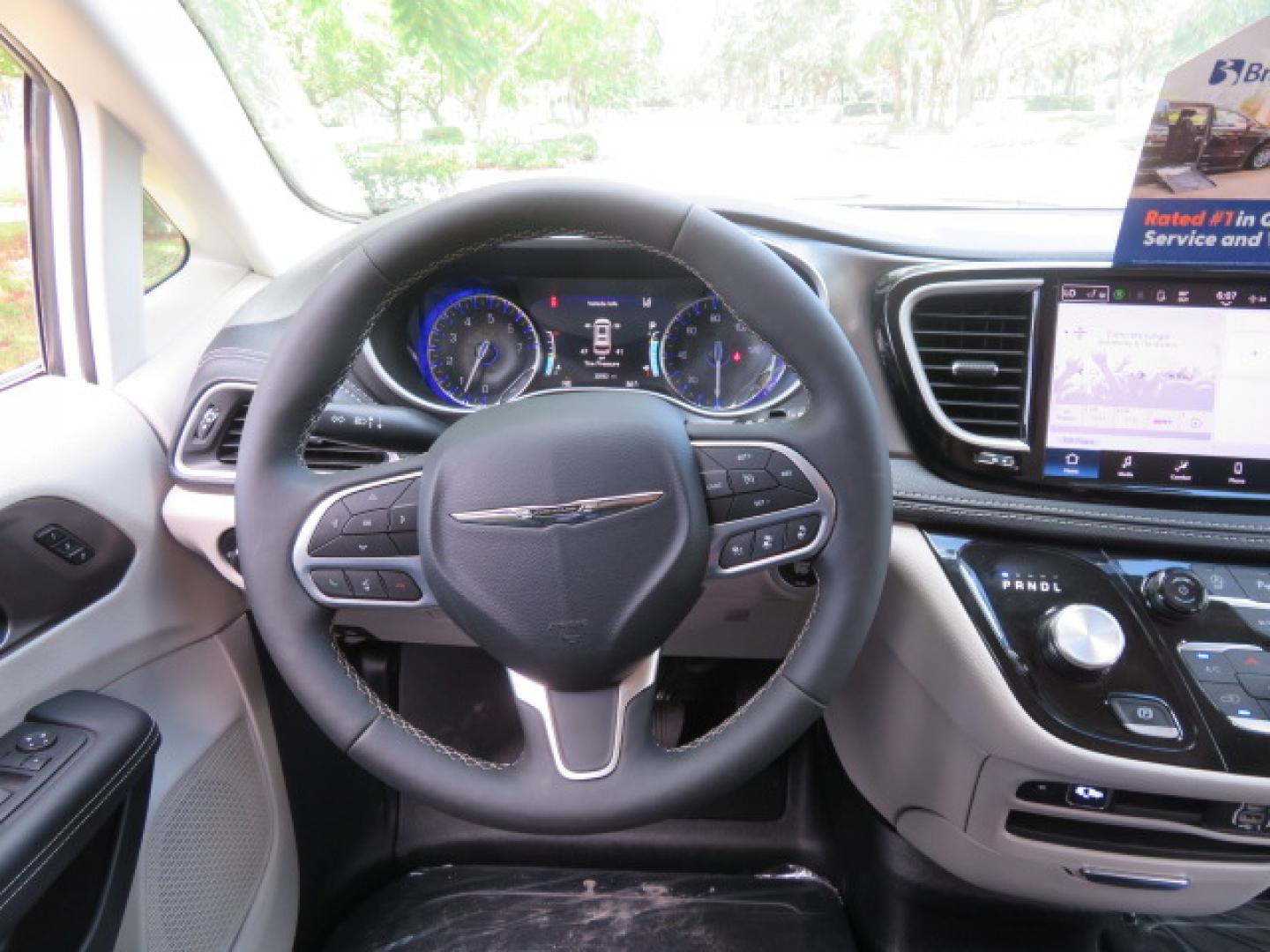 2024 Chrysler Pacifica Touring L - Photo 53